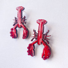 Carica l&#39;immagine nel visualizzatore di Gallery, Orecchini di legno fatti a mano - aMare 🦞🐚🪸
