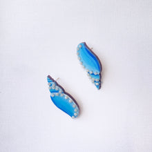 Carica l&#39;immagine nel visualizzatore di Gallery, Orecchini di legno fatti a mano - aMare 🦞🐚🪸
