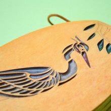 Load image into Gallery viewer, spisidda design borsa di legno artigianale fatta a mano airone
