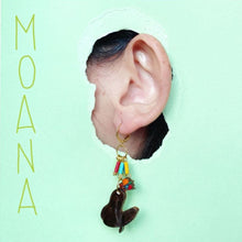Carica l&#39;immagine nel visualizzatore di Gallery, Spisidda Design - Orecchini di legno Body Positive - Moana
