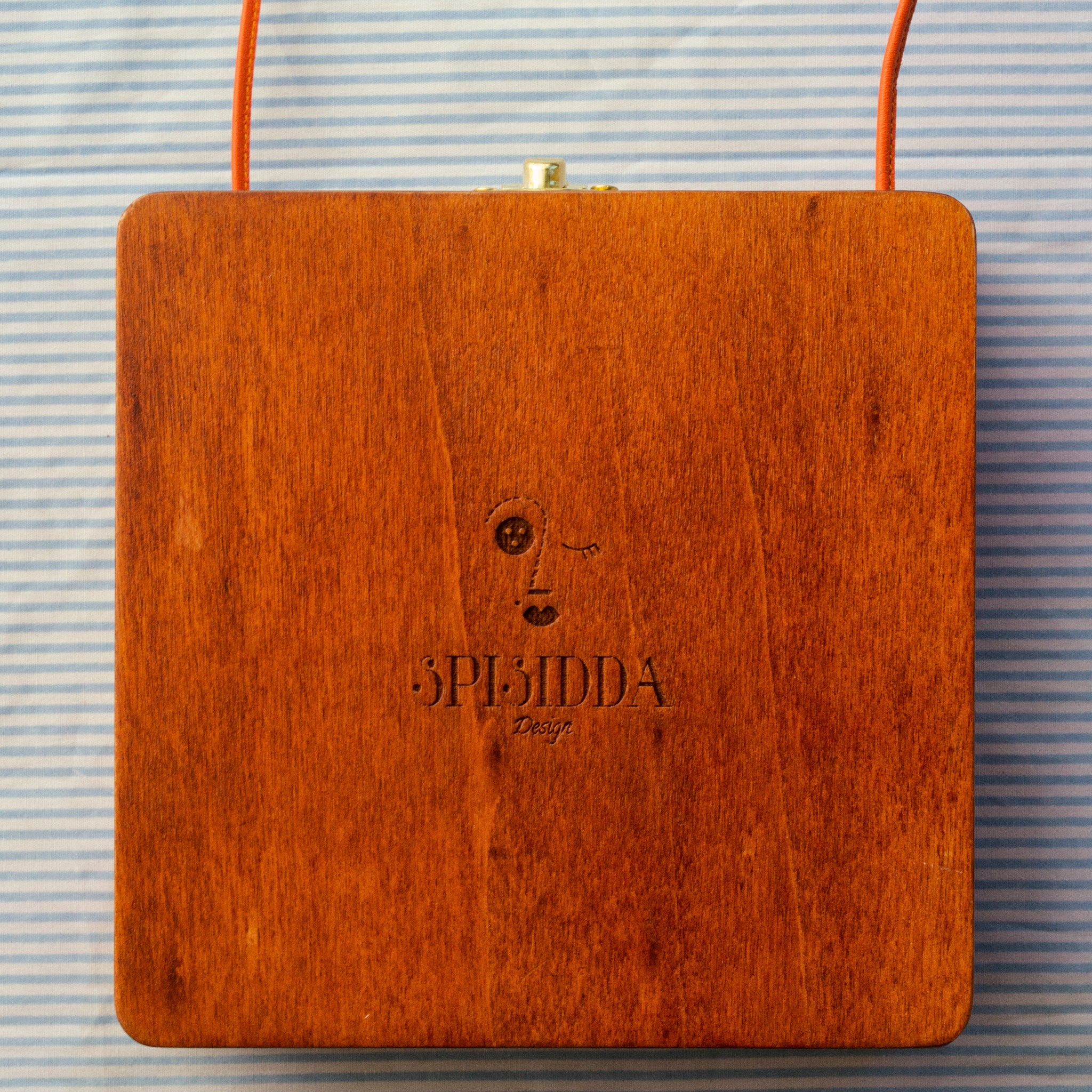 Borsa di legno artigianale fatta a mano Ruota Spisidda Design